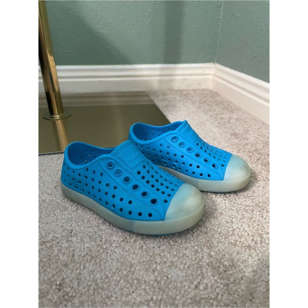 Native Jefferson Sugarlite Glow in the Dark Shoes Little Kids Child 6 C6 Blue